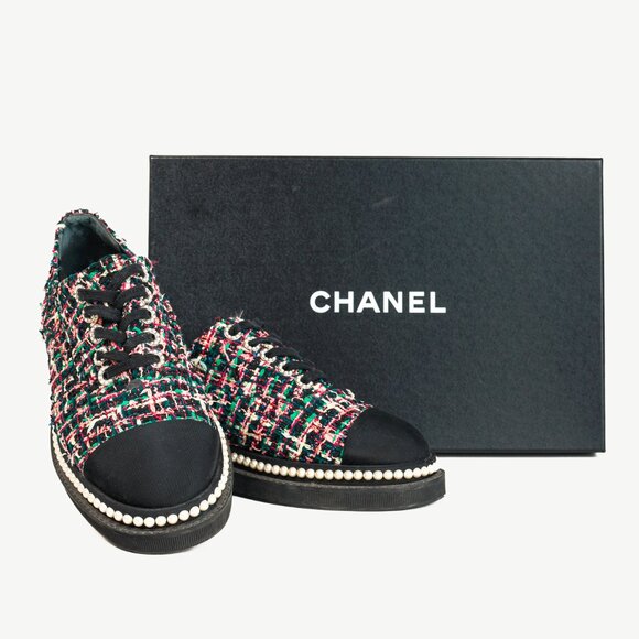 Chanel Cap Toe Pearl Embellished Tweed Shoes - Picture 13 of 13